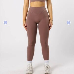 SOLD OUT Limited Mushroom Paragon Icon Sculptseam Plus Legging